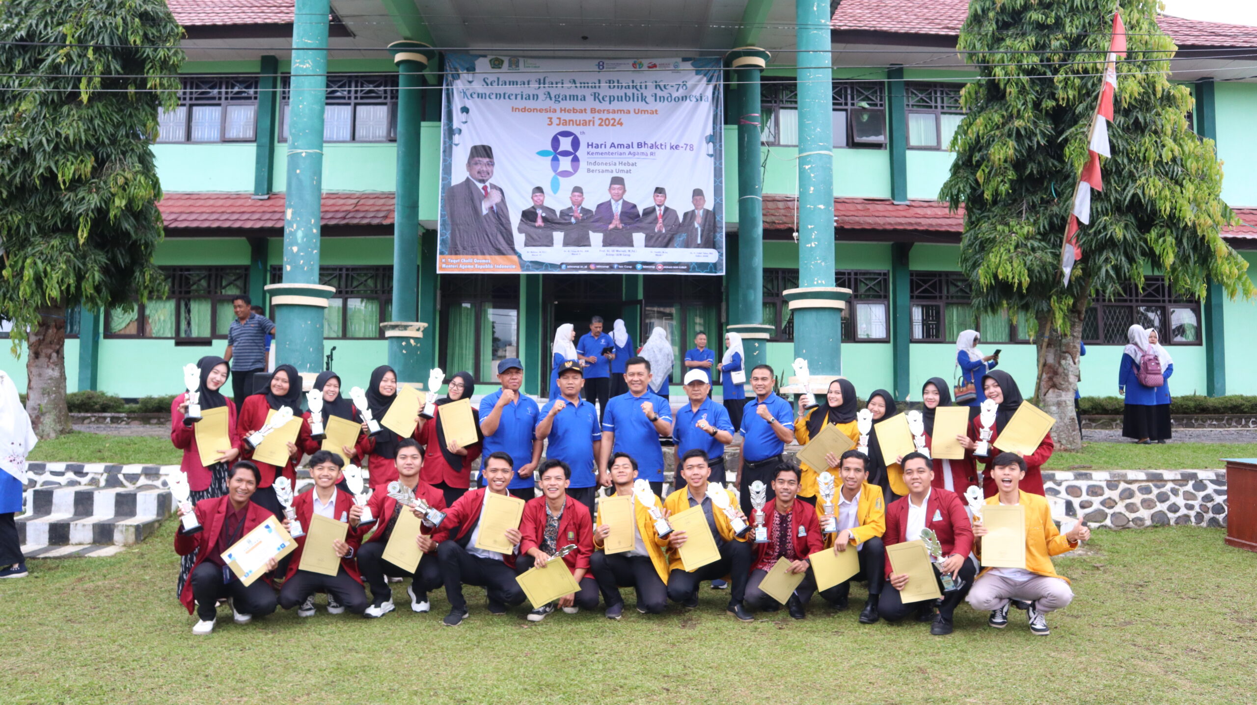HAB Kemenag RI Ke-78 Rektor IAIN Curup Apresiasi Mahasiswa Berprestasi di Tahun 2023