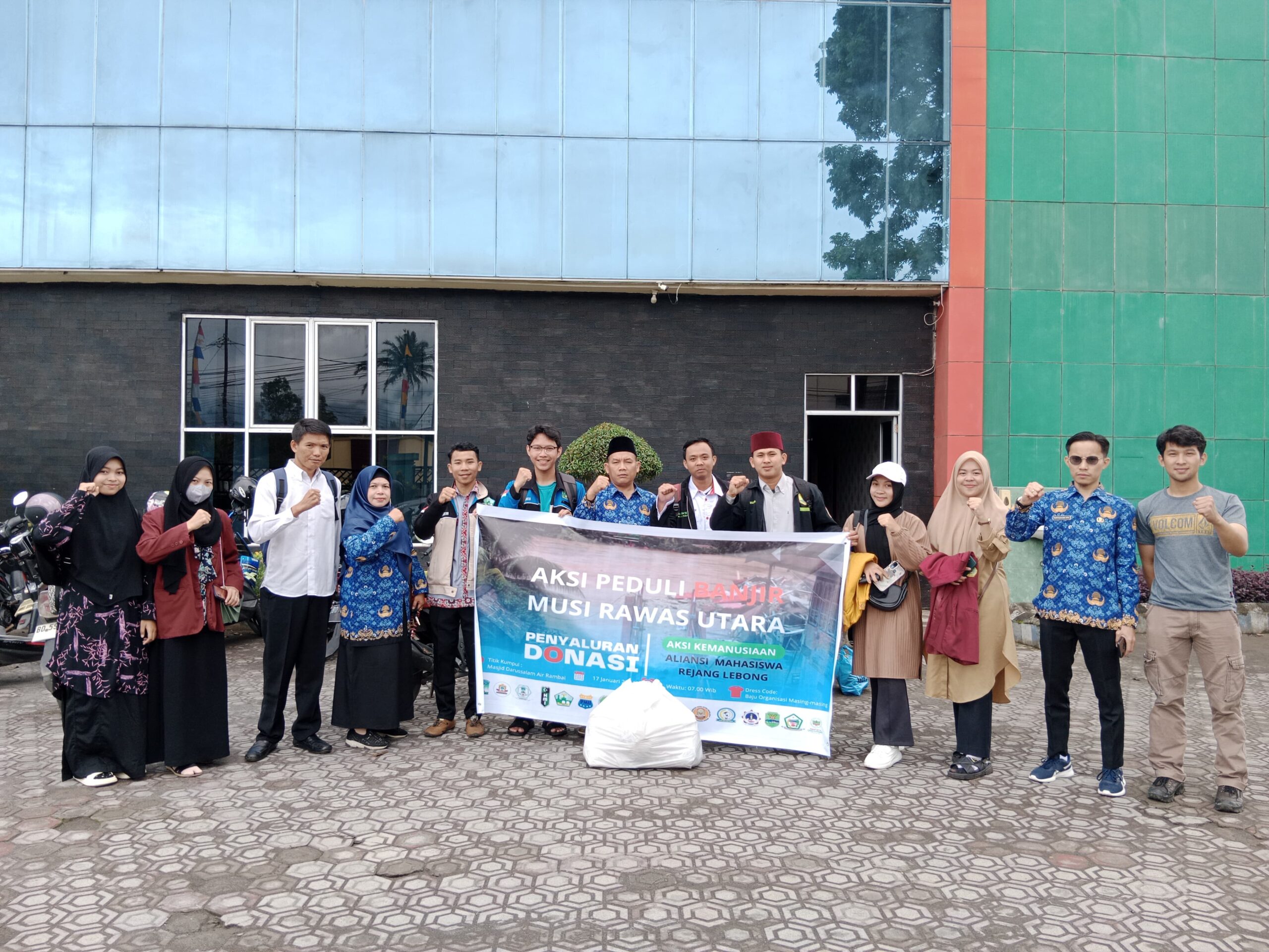 Peduli MURATARA Aliansi Mahasiswa IAIN Curup Gelar Aksi Penggalangan Dana