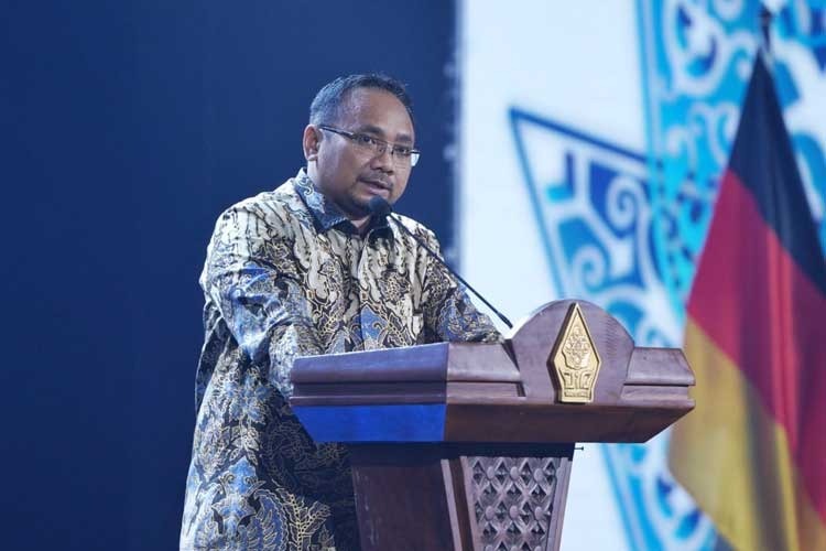 Resmi di Tutup AICIS 2024 Menteri Agama Ajak Akademisi Perguruan Tinggi Keagamaan Islam Membangun Pemikiran Inklusif dalam Menghadapi Krisis Kemanusiaan