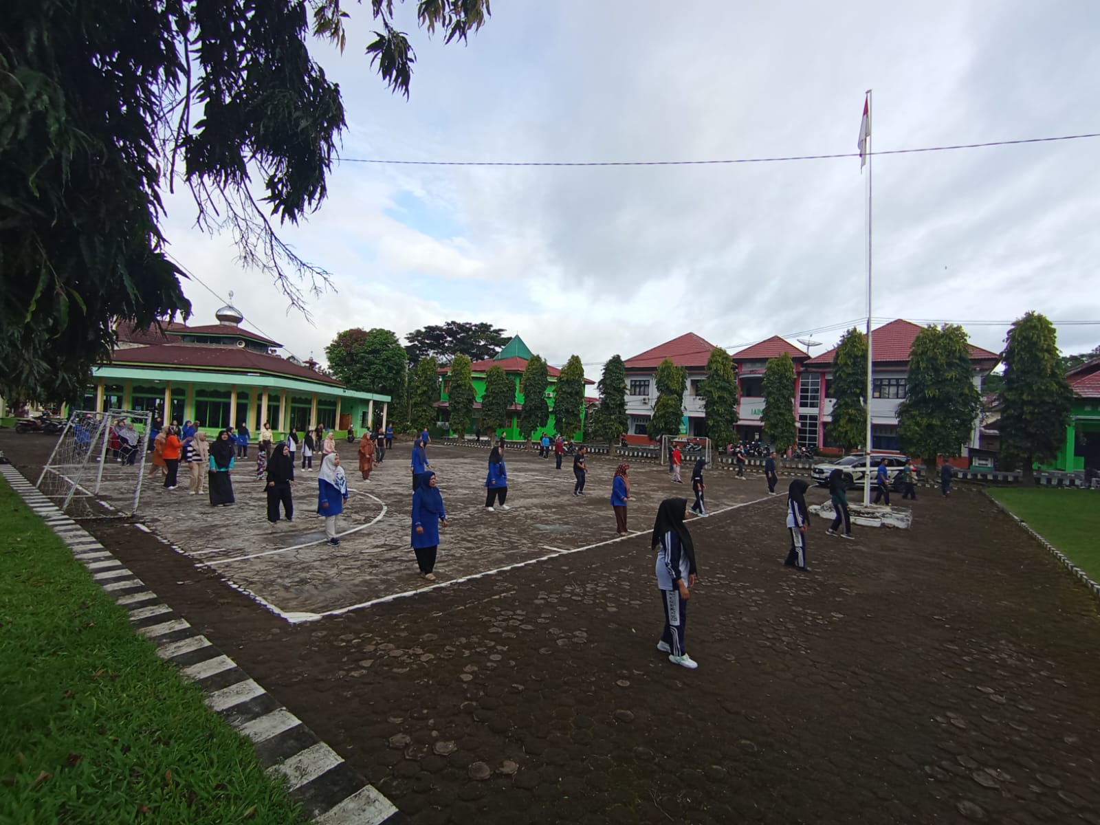 Civitas IAIN Curup Gelar Senam Pagi Bersama