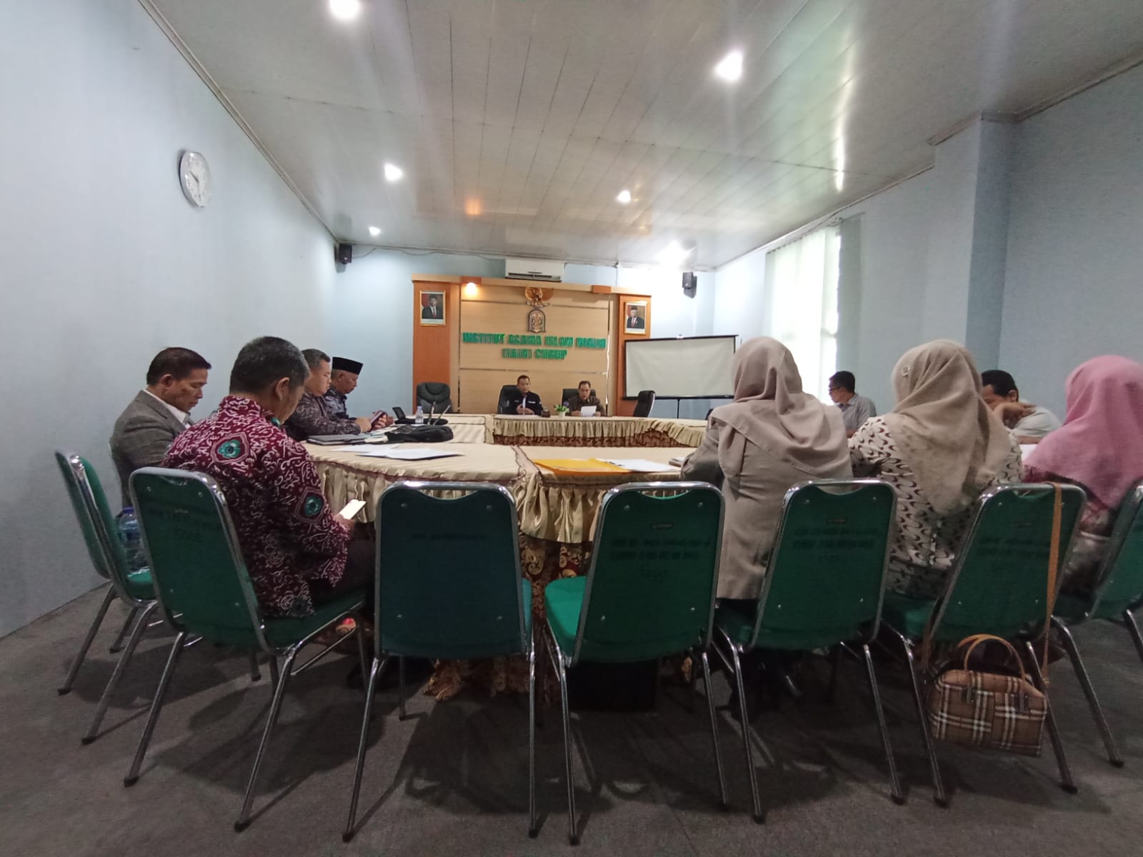 Sivitas Akademika IAIN Curup Gelar Rapat Standar Pelayanan PTKIN, Khususnya di IAIN Curup