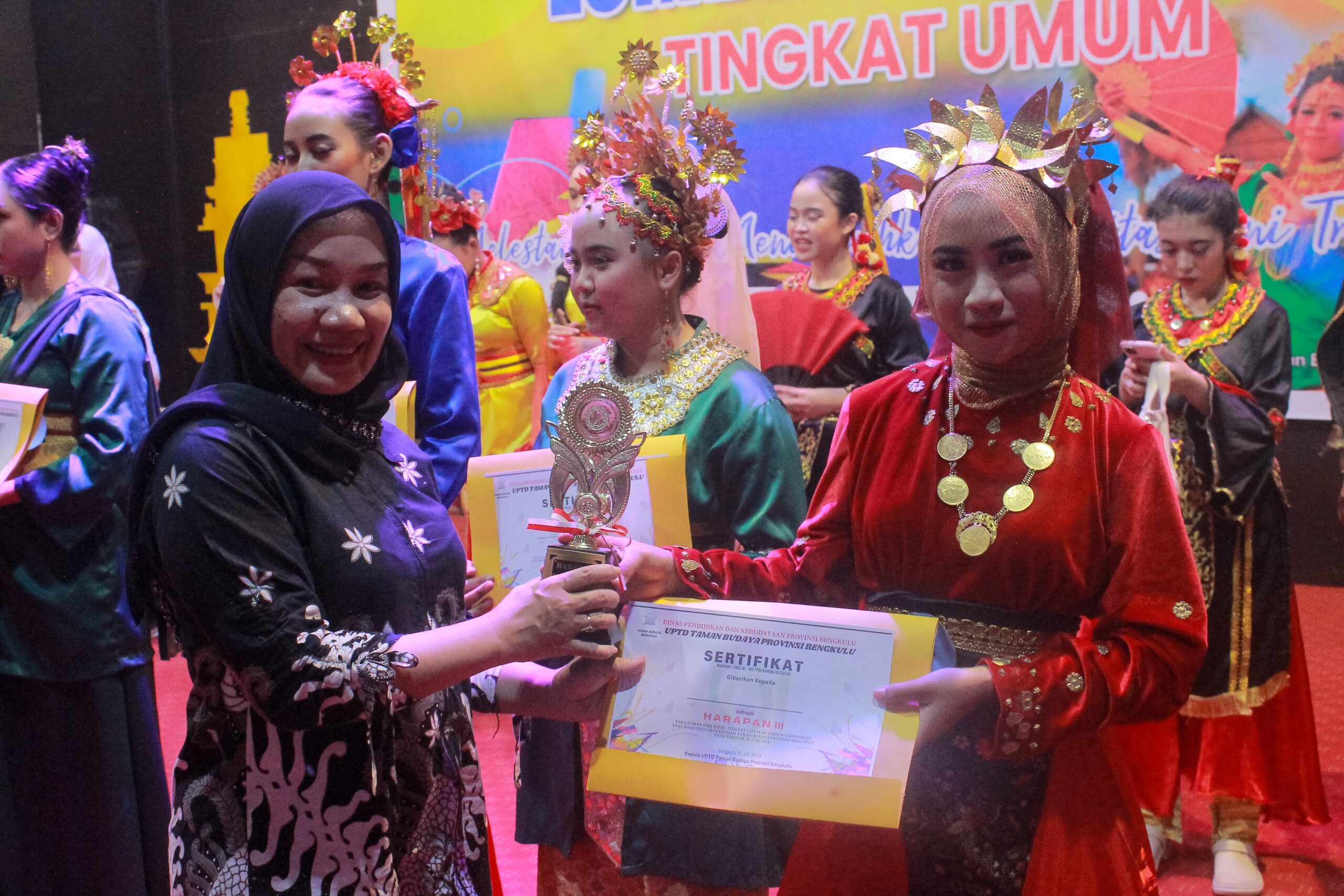 Membanggakan! Mahasiswa IAIN Curup kembali Memperoleh Prestasi Ditingkat Provinsi dan Nasional