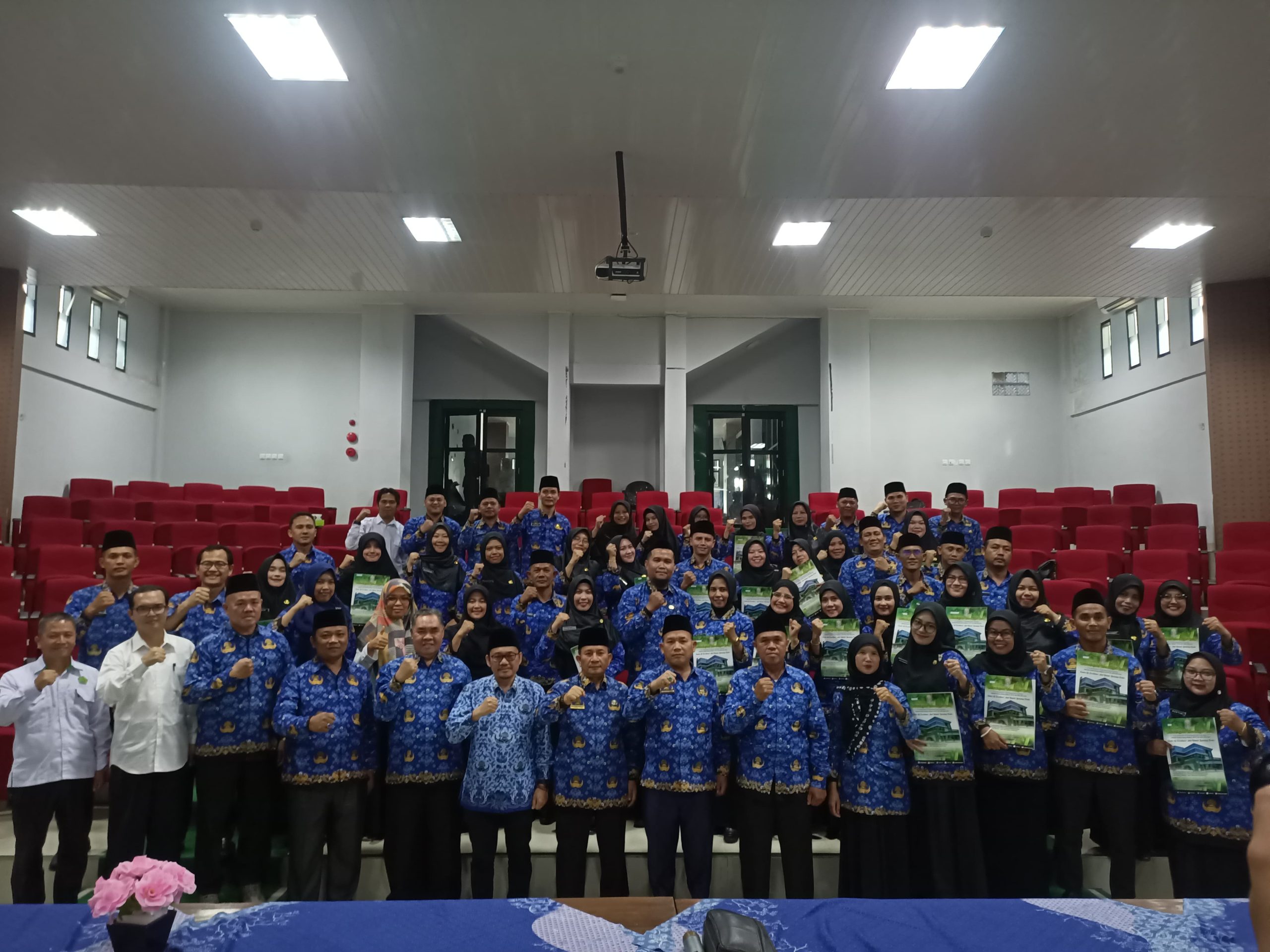 Sebanyak 43 Pegawai Pemerintah dengan Perjanjian Kerja (PPPK) di IAIN Curup Resmi Dilantik dalam Pelantikan Serentak Nasional